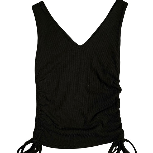 Black Top - Picture 1 of 1